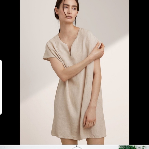Aritzia Dresses & Skirts - ARITZIA GOLDEN TNA Faraway Dress